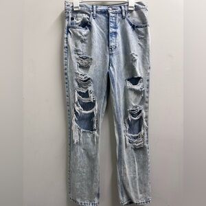 KanCan Light Wash Distressed Straight Jeans | Size 9/28